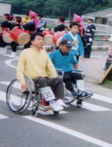 ��������